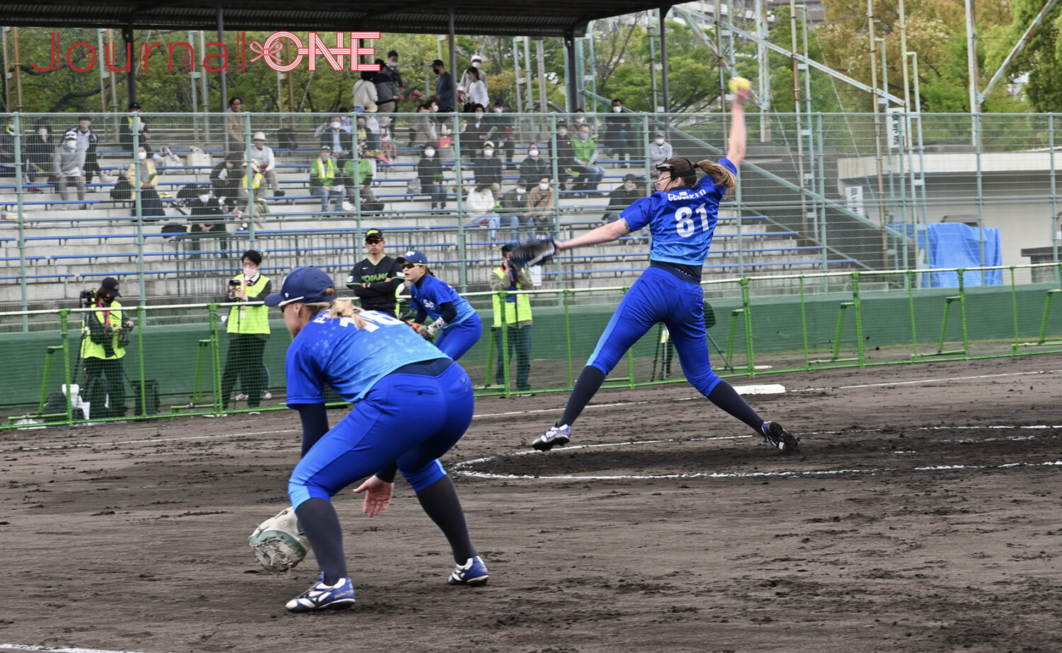 ベイコム野球場(尼崎市記念公園)