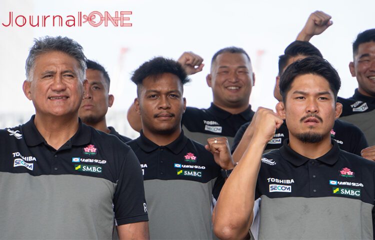 ラグビー日本代表 33名が決まり東京。丸の内での壮行会に臨むジェイミー・ジョセフヘッドコーチ、姫野和樹主将ら-Journal-ONE撮影