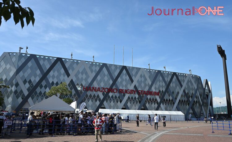 リポビタンD2023| JAPAN vs トンガ | 会場となった日本ラグビーの聖地・花園ラグビー場-Journal-ONE撮影