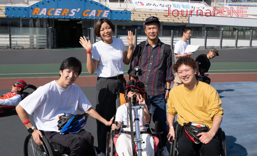 千葉県松戸市でハンドサイクル試乗会| 車いすラグビー日本代表の中町俊耶選手(TOHOKU STORMERS)と今井友明選手(RIZE CHIBA)が幼稚園の女の子と笑顔の交流-Journal-ONE撮影