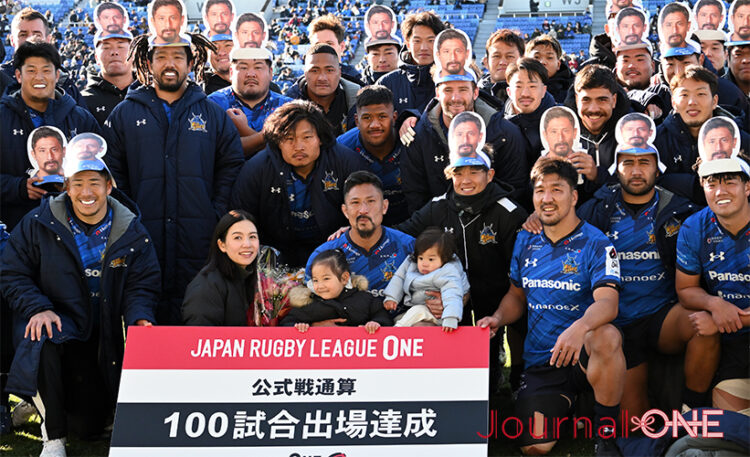 ラグビー リーグワン第3節| 埼玉パナソニックワイルドナイツ vsリコーブラックラムズ東京 後半に入ってもスピーディーな選手たちの動きに会場が沸く-Journal-ONE撮影