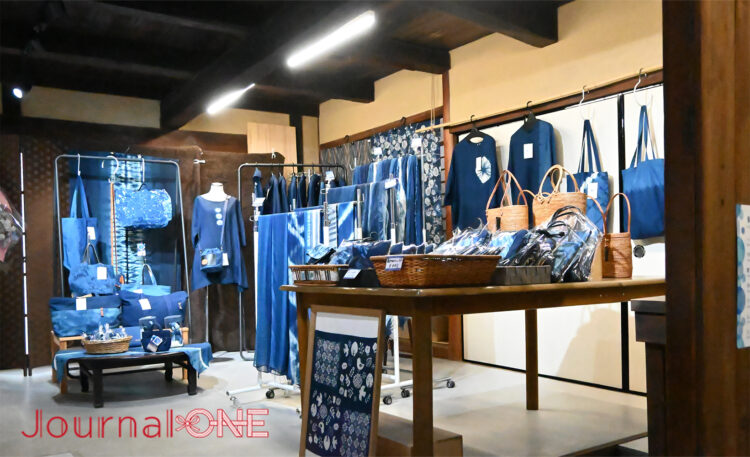 四国を元気に! | JR四国と女子ソフト・伊予銀行ヴェールスの地域創生 川口茉菜,庄村瑠衣､遠藤杏樺の3選手が徳島県美馬市・重要伝統的建造物群保存地区 “うだつの町並み” を散策-Journal-ONE