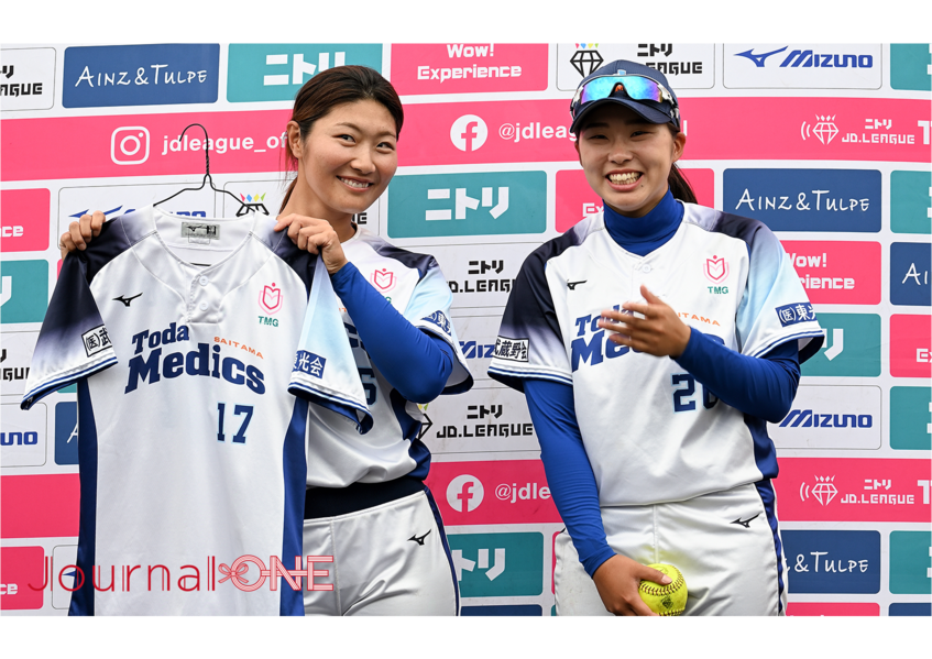女子ソフト選手 生写真 宇津木妙子キャプテン #JDリーグ #女子ソフトボール 2024.4.12