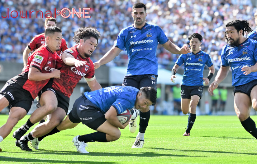 Journal-ONE | ラグビーリーグワン準決勝 埼玉パナソニックワイルドナイツvs横浜キヤノンイーグルス 松田力也（埼玉WK）が再逆転の口火となる中央突破