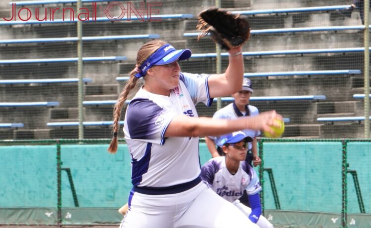 Journal-ONE | JDリーグ ソフト 戸田中央vs自動織機 5回途中まで無安打無失点と力投したGeorgina Corrick（戸田中央）