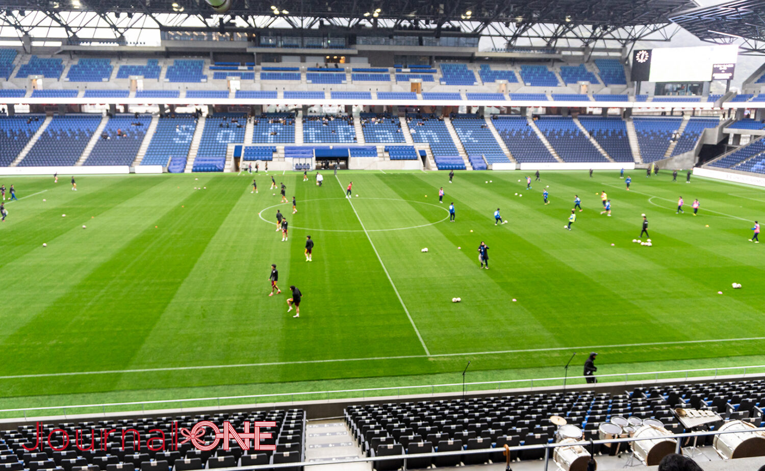 ピース スタジアム(PEACE STADIUM)