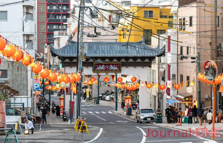 唐人屋敷　象徴門（大門）