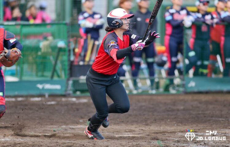 NEC3-2NEC:6回2死、NECの新人・野田愛沙がプロ初安打となる同点ソロを放つ‐JDリーグ提供