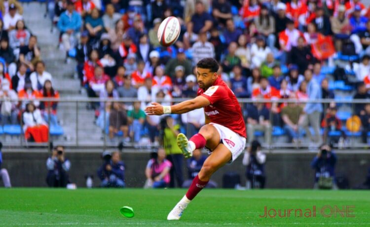 Players of The Matchに選ばれたリッチー・モウンガ（BL東京）-Journal-ONE撮影