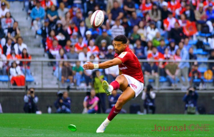 Players of The Matchに選ばれたリッチー・モウンガ（BL東京）-Journal-ONE撮影