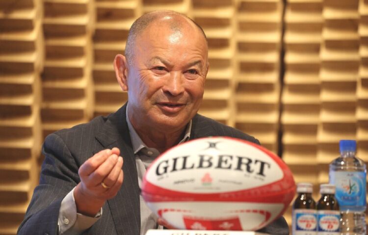 代表発表記者会見のエディ・ジョーンズHC‐斉藤健仁撮影