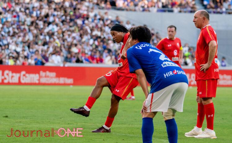 FKを狙った日韓W杯で日本でもお馴染みとなったロナウジーニョ-Journal-ONE撮影