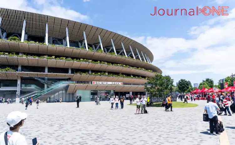 鉄人28号モニュメント - 日本と世界を繋ぐ国際交流メディア ― スポーツ