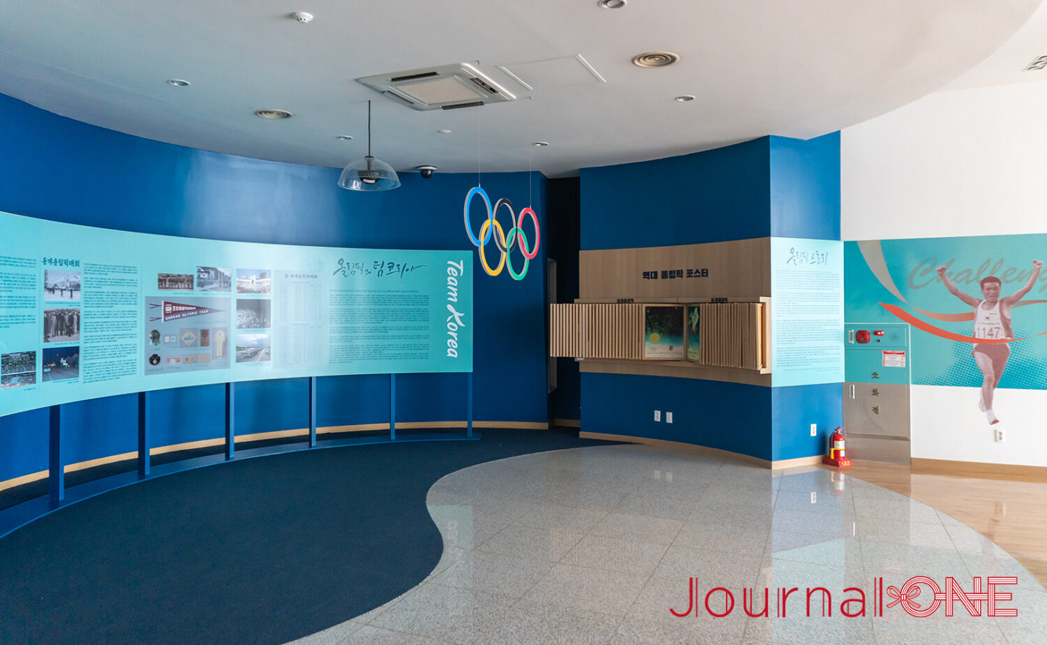 韓国トップスポーツの歴史が分かる展示ブース-Journal-ONE撮影