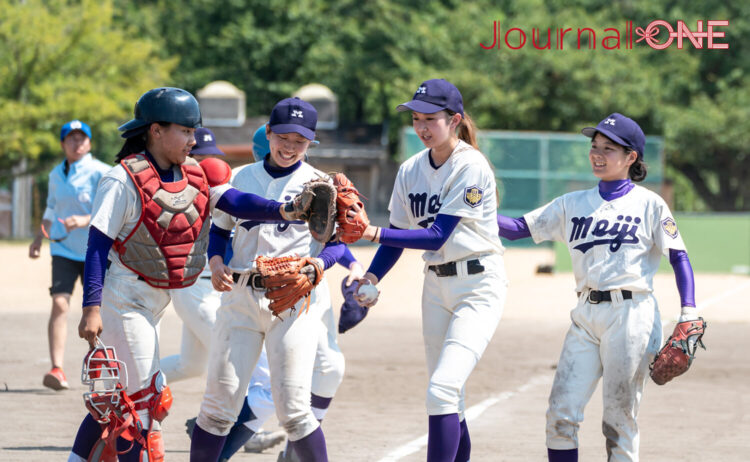 第39回全日本大学女子野球選手権で初出場初勝利を挙げた明治大学-Journal-ONE撮影