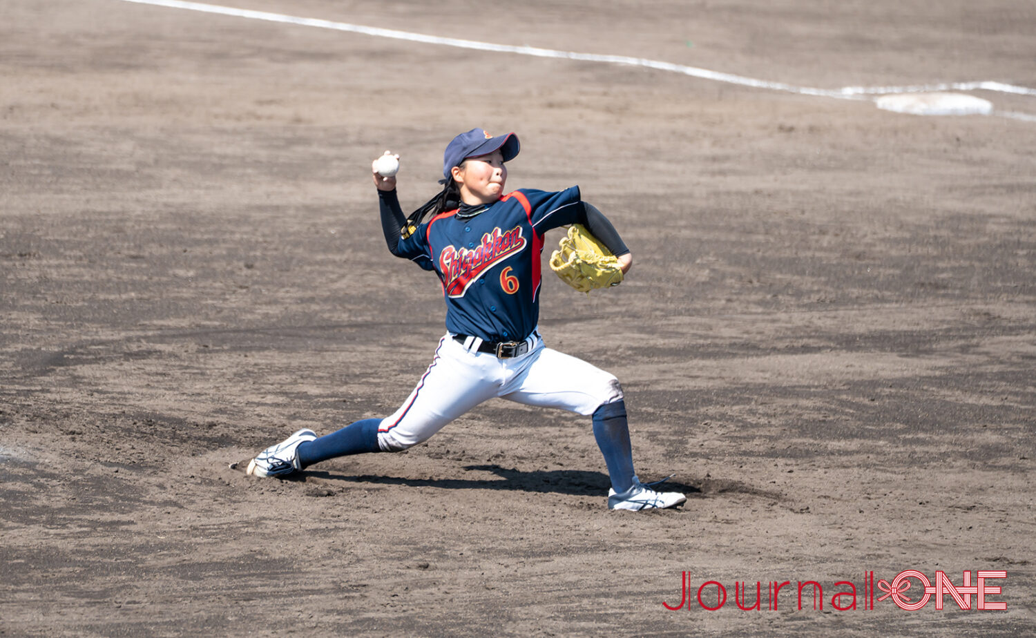 1安打完封勝利を挙げた安並（至学館大）-Journal-ONE撮影
