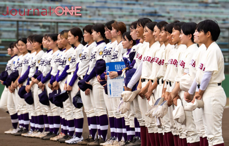 史上初の女子野球早明戦に臨む選手たち‐Journal-ONE撮影