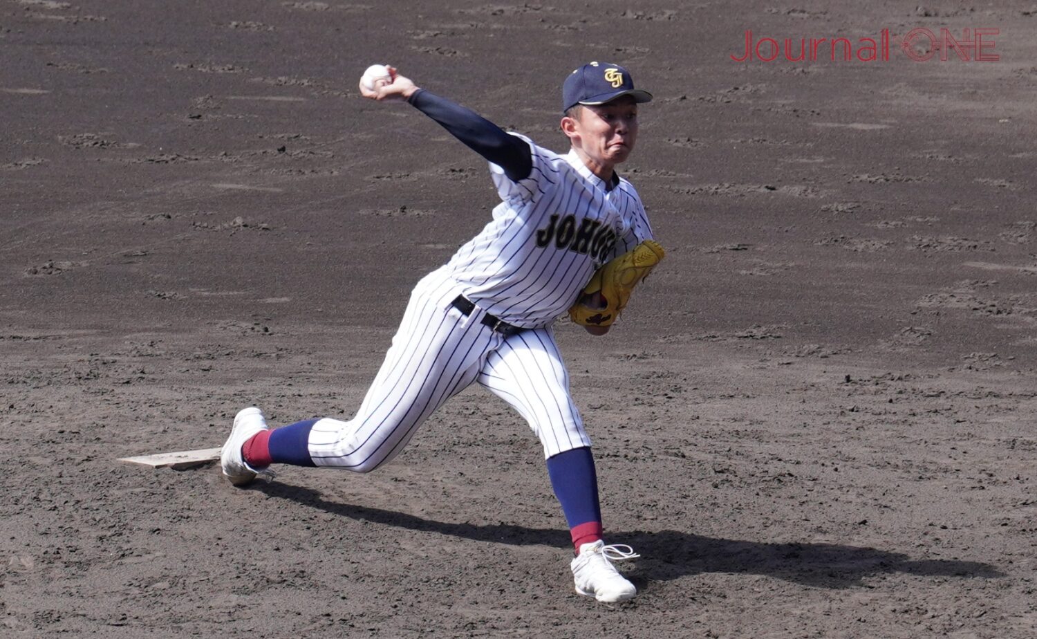 仙台育英打線を無失点に抑えた鈴木（鳥取城北）-Journal-ONE撮影