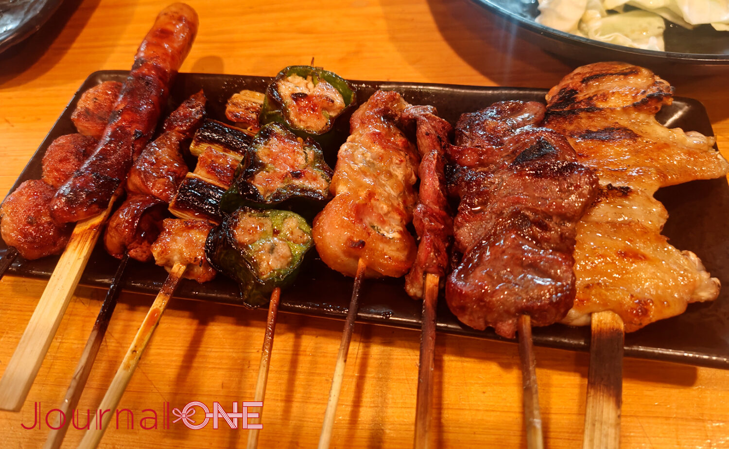 本格派 炭焼やきとり処 カープ鳥