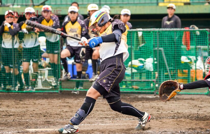 全打点を叩き出し山下に勝利をプレゼントした佐藤友香(豊田織機)∸Journal-ONE撮影