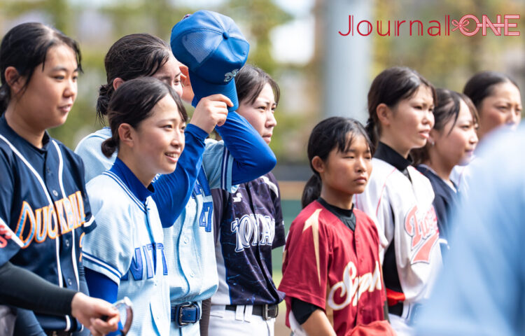 女子軟式野球ジャパンカップの前に開催された選抜戦-Journal-ONE撮影