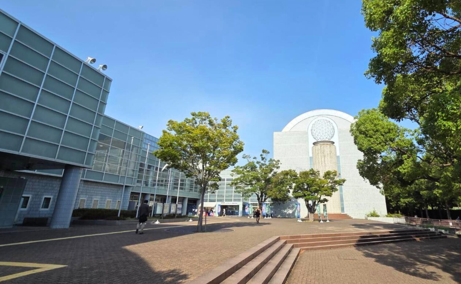 会場の平塚総合体育館-平床大輔撮影
