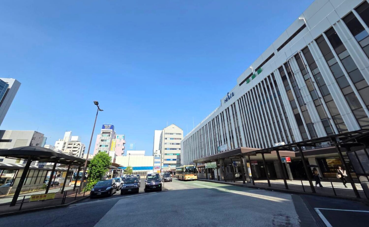 降り立った平塚駅前-平床大輔撮影