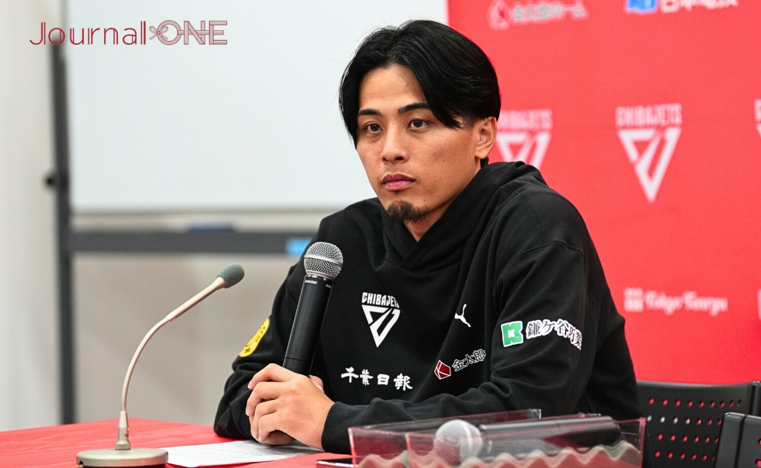 西村のプレーを振り返る富樫勇樹（千葉ジェッツ）-Journal-ONE撮影