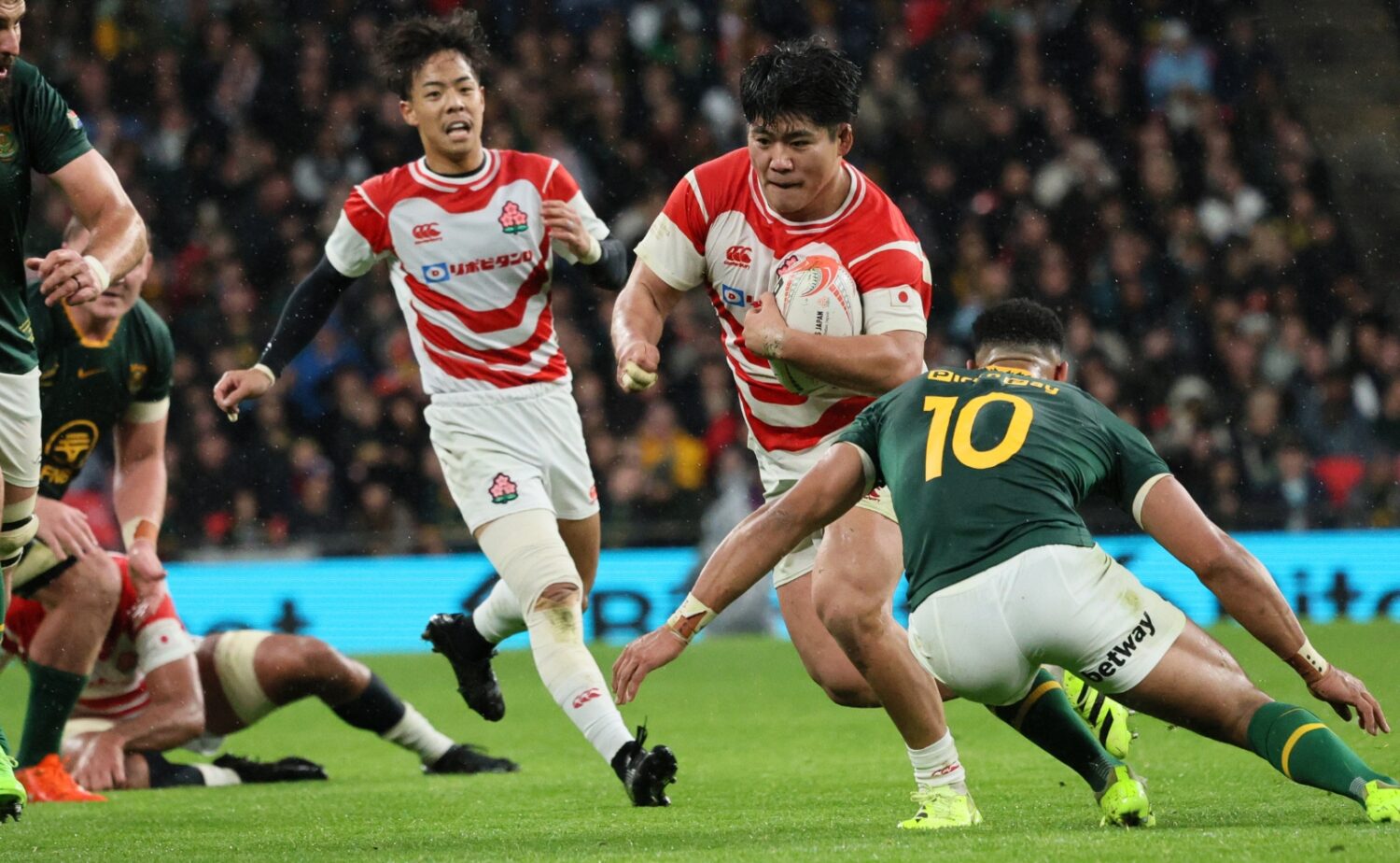 大きく成長したHO佐藤‐斉藤健仁撮影