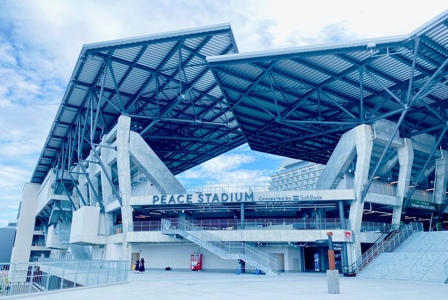 ピース スタジアム（PEACE STADIUM）