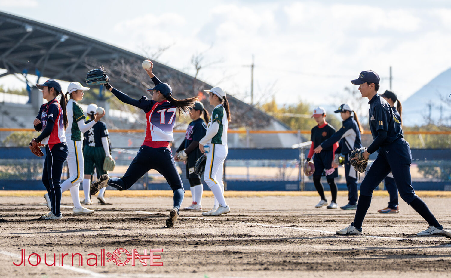 ソフトボール交流会（SGホールディングスギャラクシースターズ）