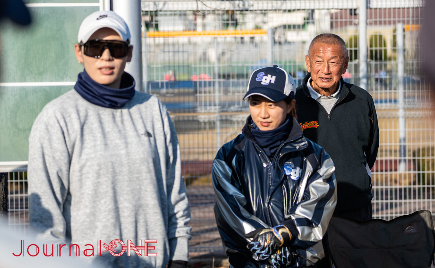 ソフトボール強豪校・京都西山高の渡辺チーフと江本コーチ