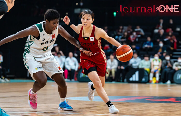 Wリーグ 山本麻衣と馬瓜エブリンのマッチアップ