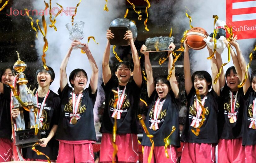 ウィンターカップ 女子で優勝した大阪薫英