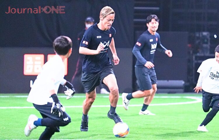 本田圭佑が小学生とガチサッカー_4v4のJapan Cupで