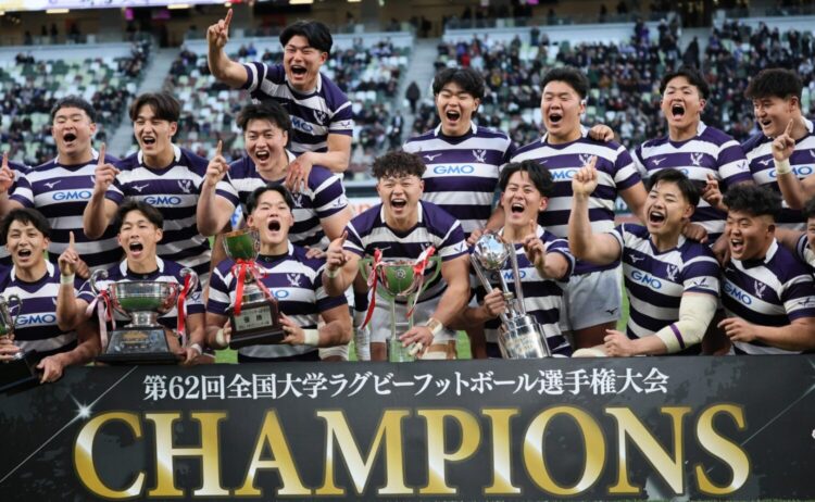 早明戦となった大学ラグビー決勝を制した明治大学