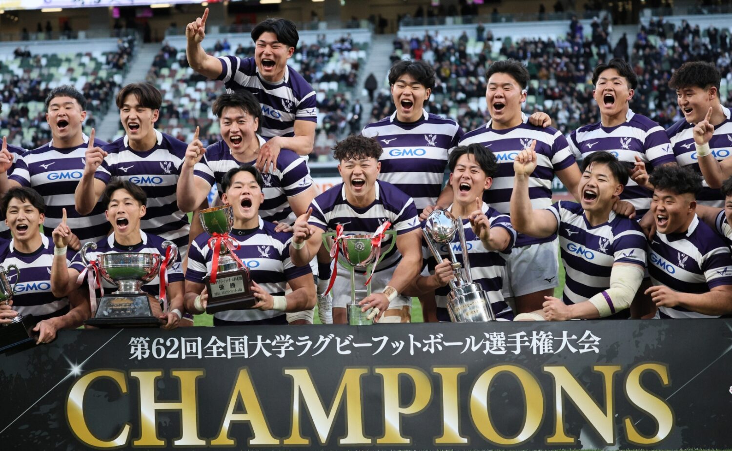早明戦となった大学ラグビー決勝を制した明治大学