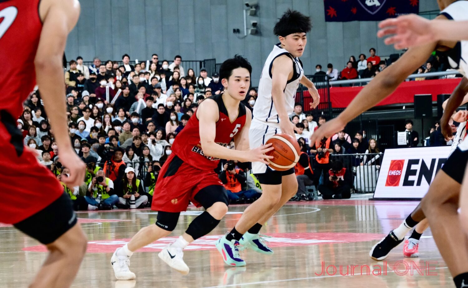 決勝戦で戦い続けた佐藤凪(東山高)