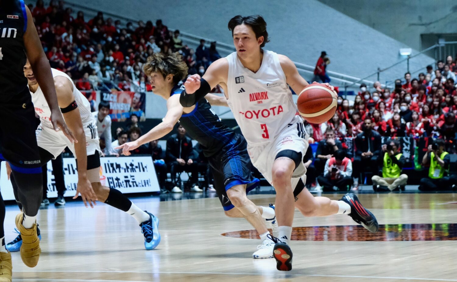 アルバルクでタイトル奪取に燃えるデーブス海‐永塚和志撮影