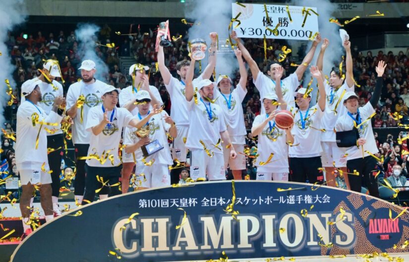 アルバルク が天皇杯を制した