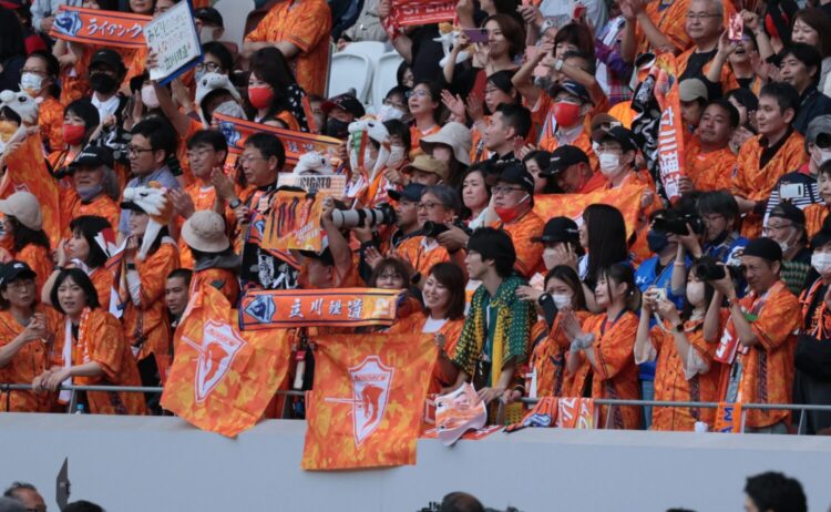 スピアーズのファン・オレンジアーミー