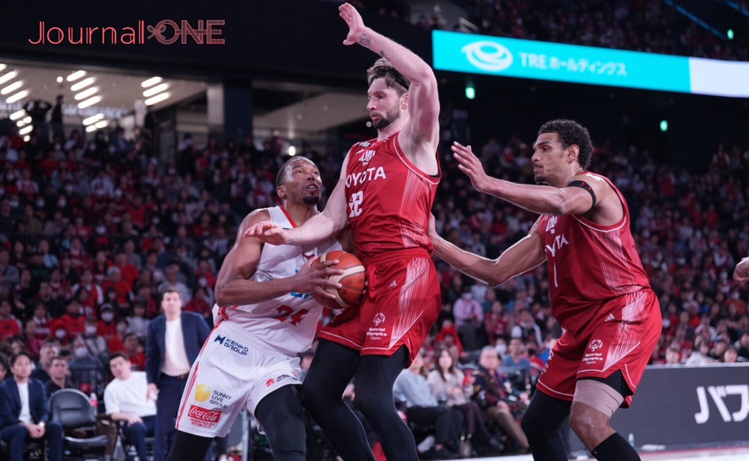 アルバルク東京vs富山グラウジーズの攻防