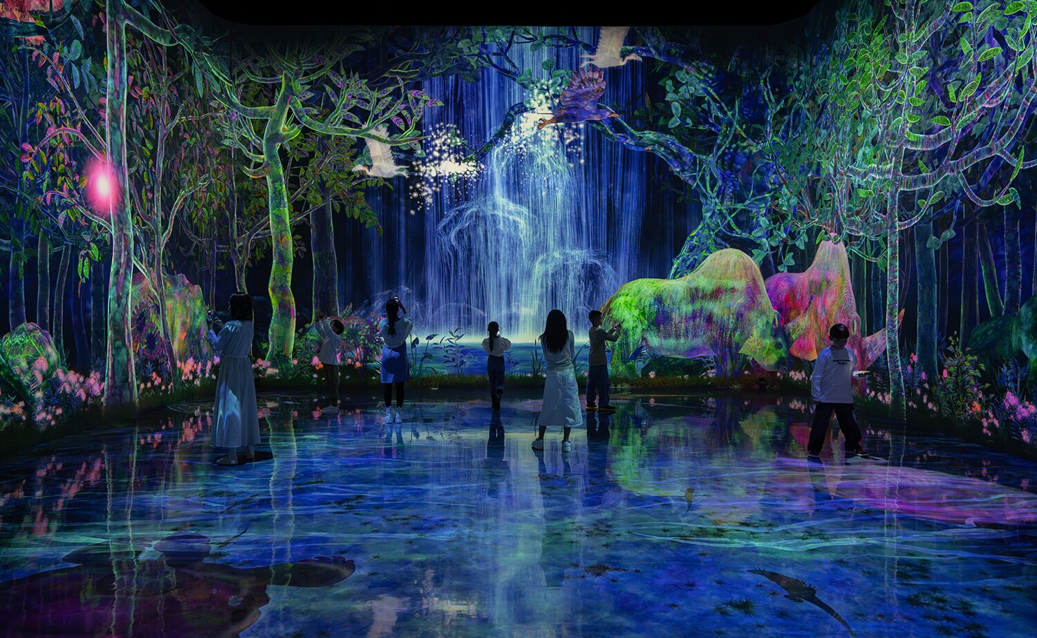 チームラボプラネッツ つかまえて集める絶滅の森