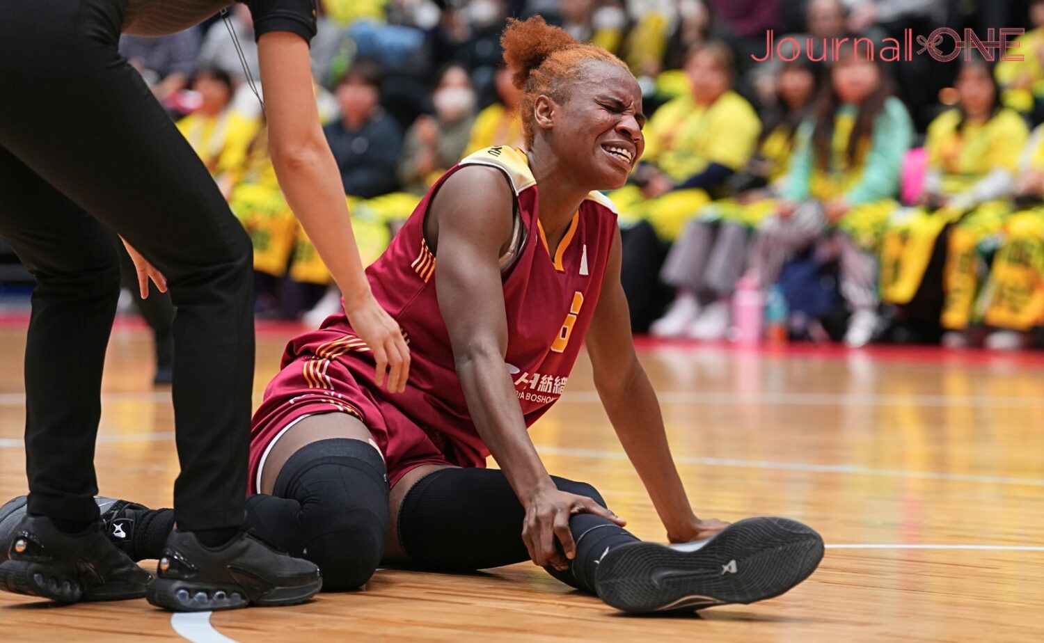 ユナイテッドカップ準々決勝｜痛みに顔を歪めるジェシー-Journal-ONE撮影