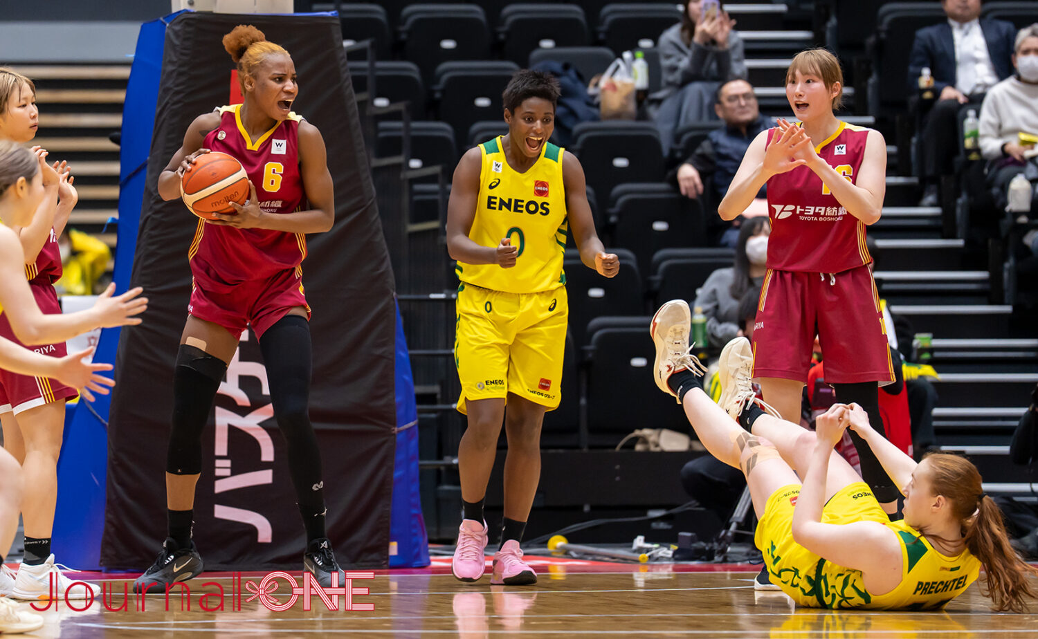 ユナイテッドカップ準々決勝｜逆転のFTを得てガッツポーズする馬瓜エブリン-Journal-ONE撮影