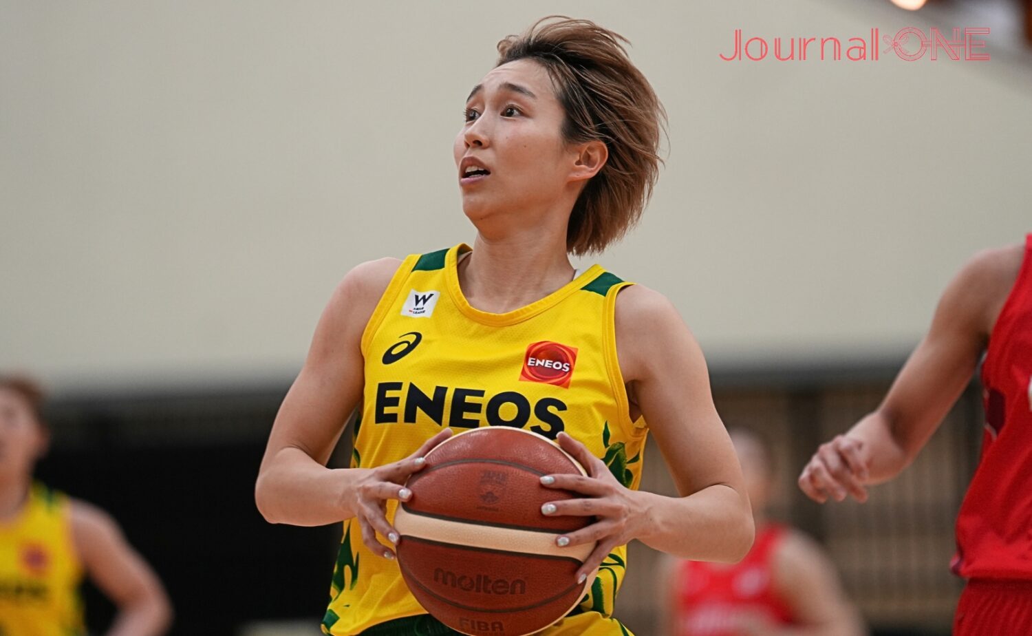 宮崎がスティールからシュートを決める-Journal-ONE撮影