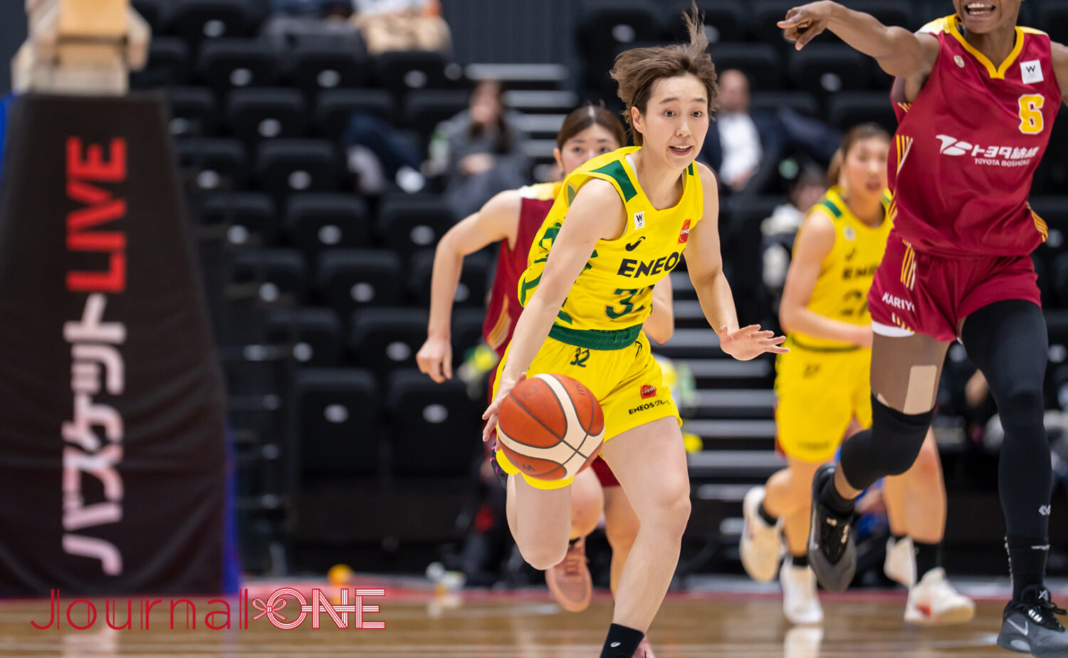 ユナイテッドカップ準々決勝｜スティールからドリブルに入る宮崎-Journal-ONE撮影