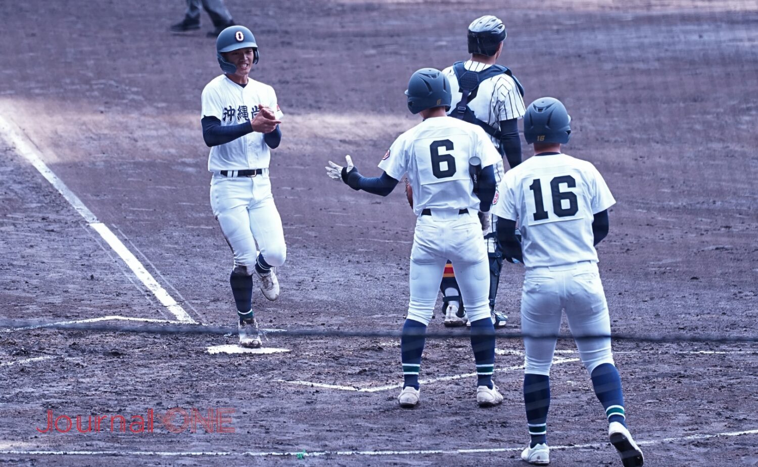 センバツ開幕戦で先制したのは沖縄尚学だった-Journal-ONE撮影