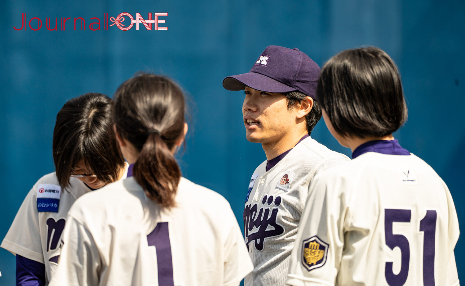 明治大学女子硬式野球クラブの藤﨑監督は入学後にイチからクラブを立ち上げた‐Journal-ONE撮影