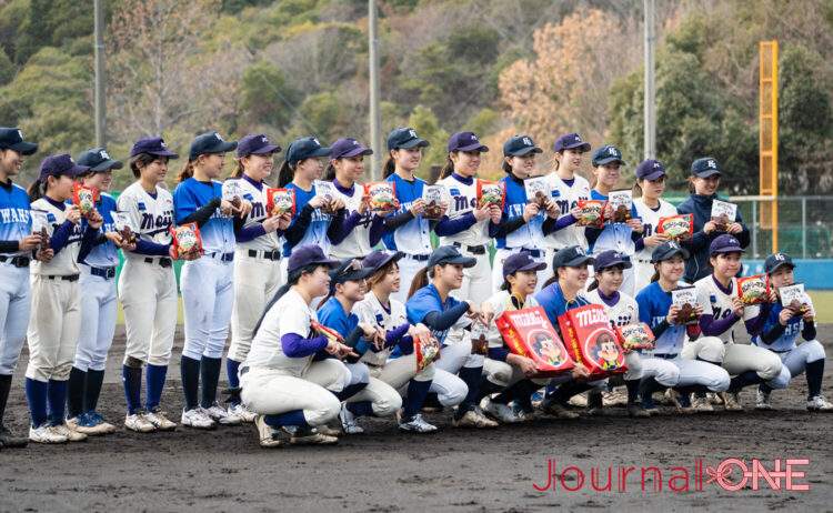 女子野球 女子硬式野球で明治大と関学大の明関戦が開催-Journal-ONE撮影